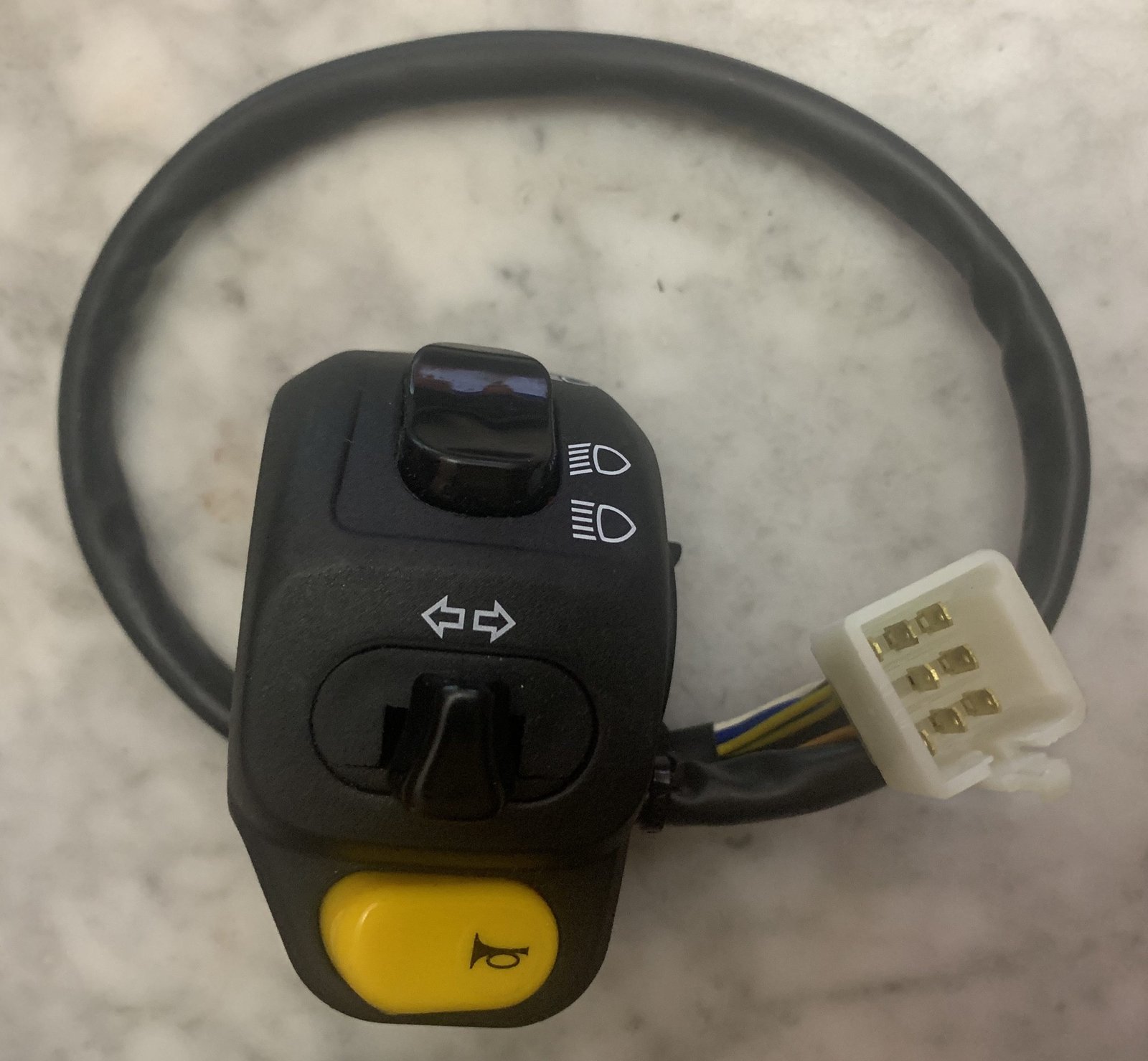 Piña izquierda PEUGEOT SPEEDFIGHT 50CC Nueva